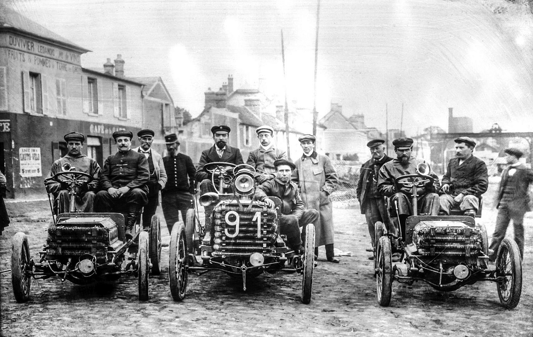 The first steam powered automobile фото 4