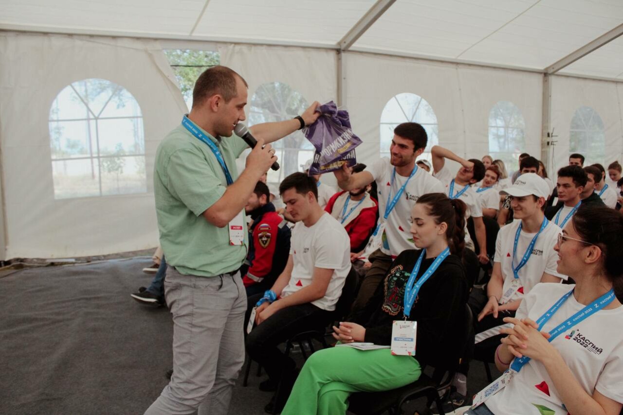 Форум каспий. Международный молодежный форум каспий 2021 дагестан. Московский межрелигиозный молодежный форум 22 ноября 2022 год. Форум каспий размещение участников. Инициативы молодежи.