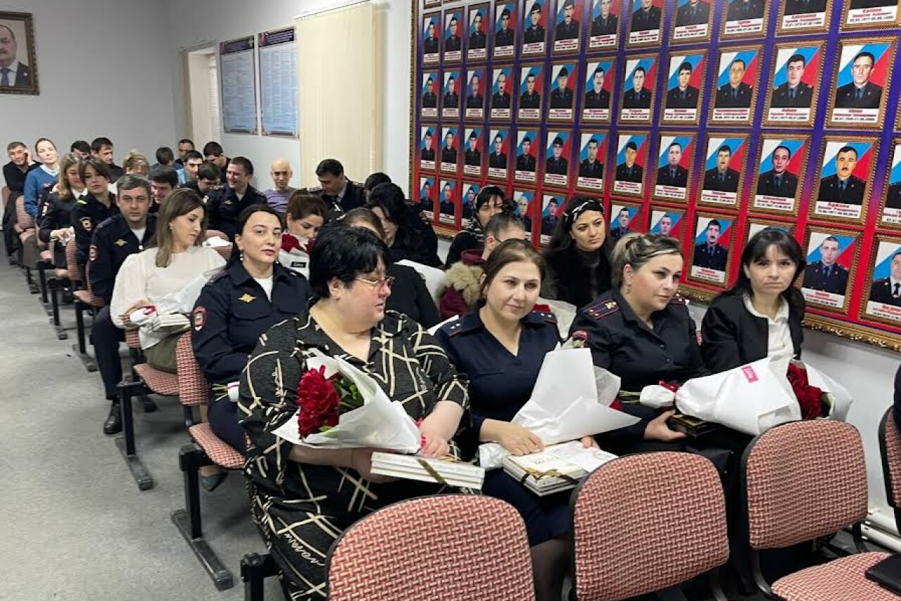 женский коллектив  