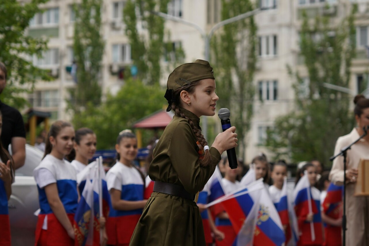 Парад у дома ветерана» принял ветеран Великой Отечественной войны Муса  Багаутдинов - Dagpravda.ru