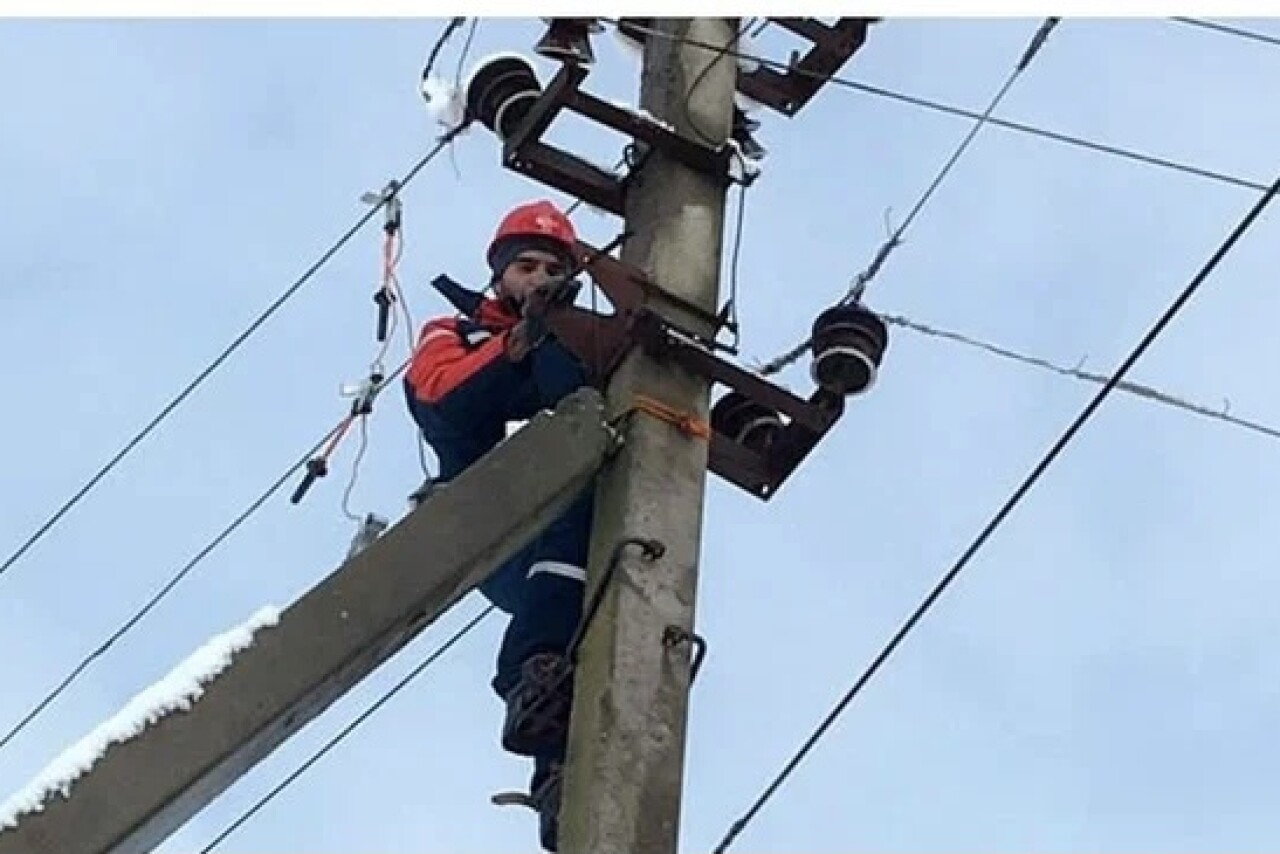 Дагестан отключение электричества. Дагестан отключение электричества. Массовые отключения электроэнергии. Отключение электричества из за ветра. Электросети дагестан.