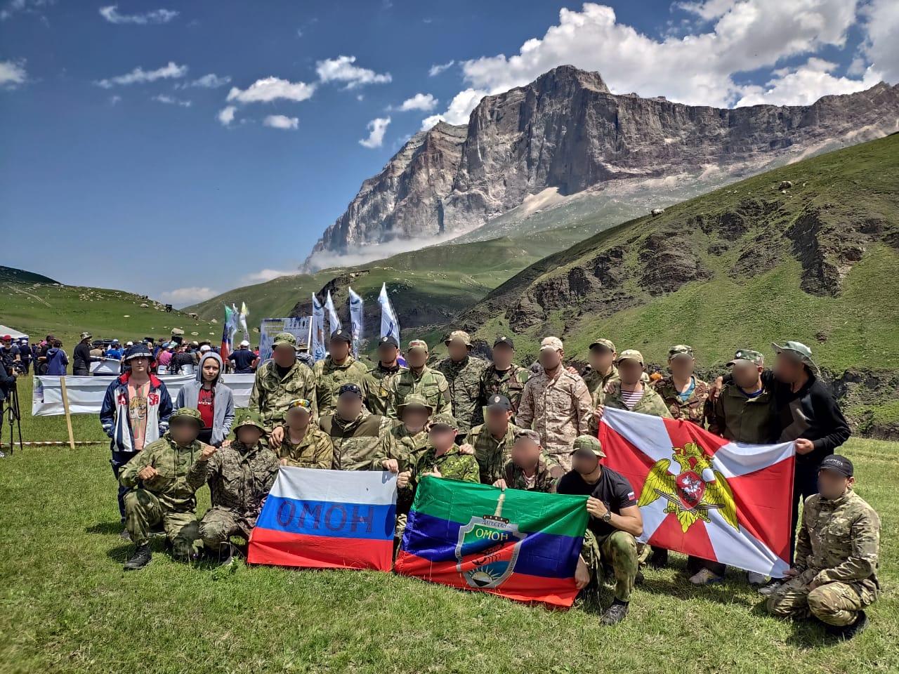 Горные вершины Дагестан лагерь