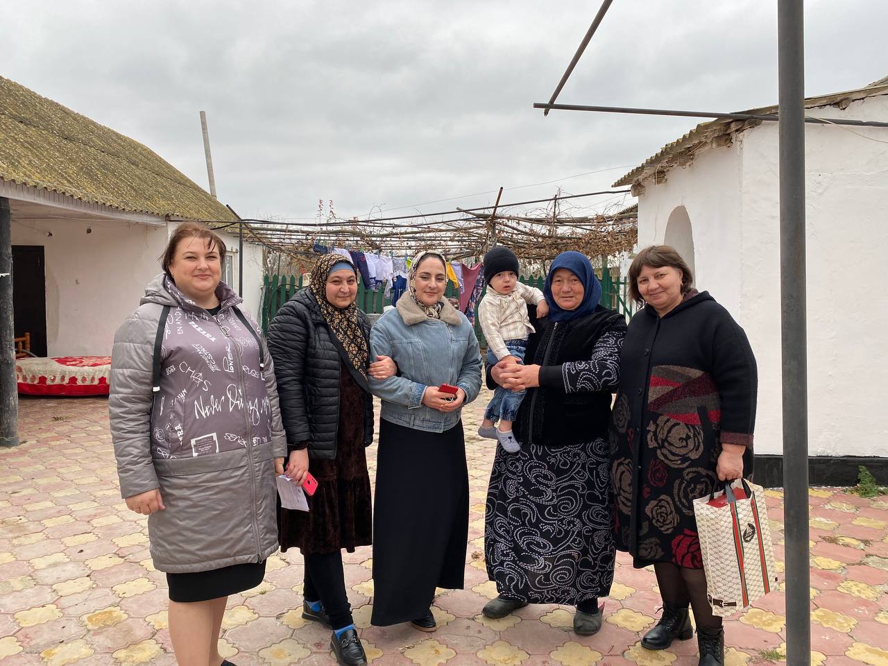 Село тушиловка дагестан. Село Крайновка Кизлярский район. Цветковка Кизлярский район. Председатель городского собрания Кизлярского района. Проект про Дагестан.