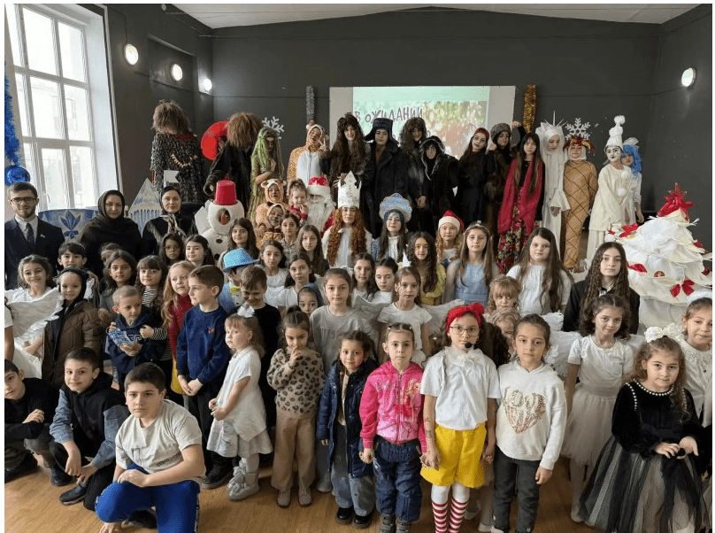 Праздник для детей участников СВО организовала «Единая Россия» в Каспийске