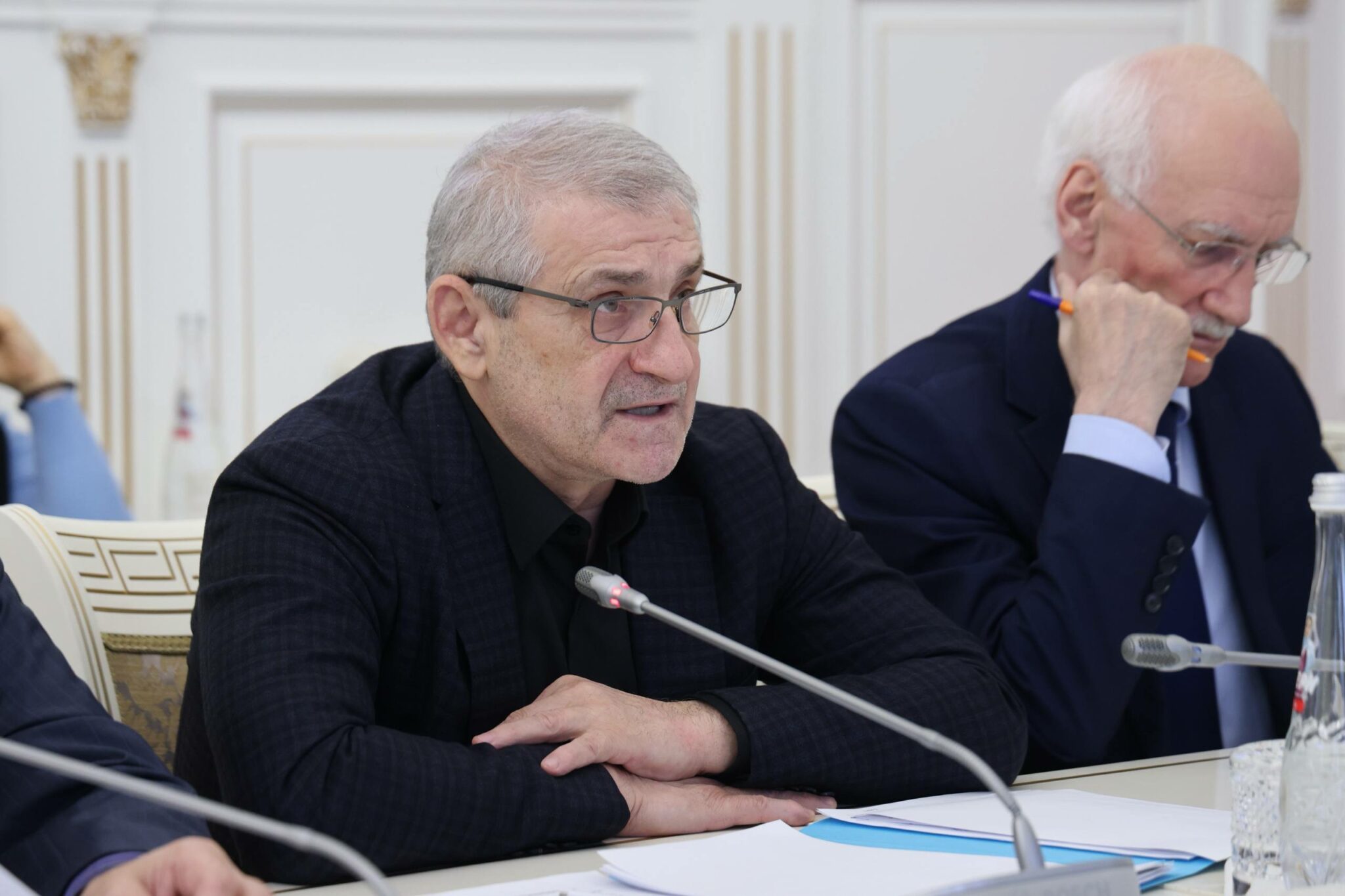 Обеспечение бесперебойной работы ключевых служб в новогодние праздники в Дагестане