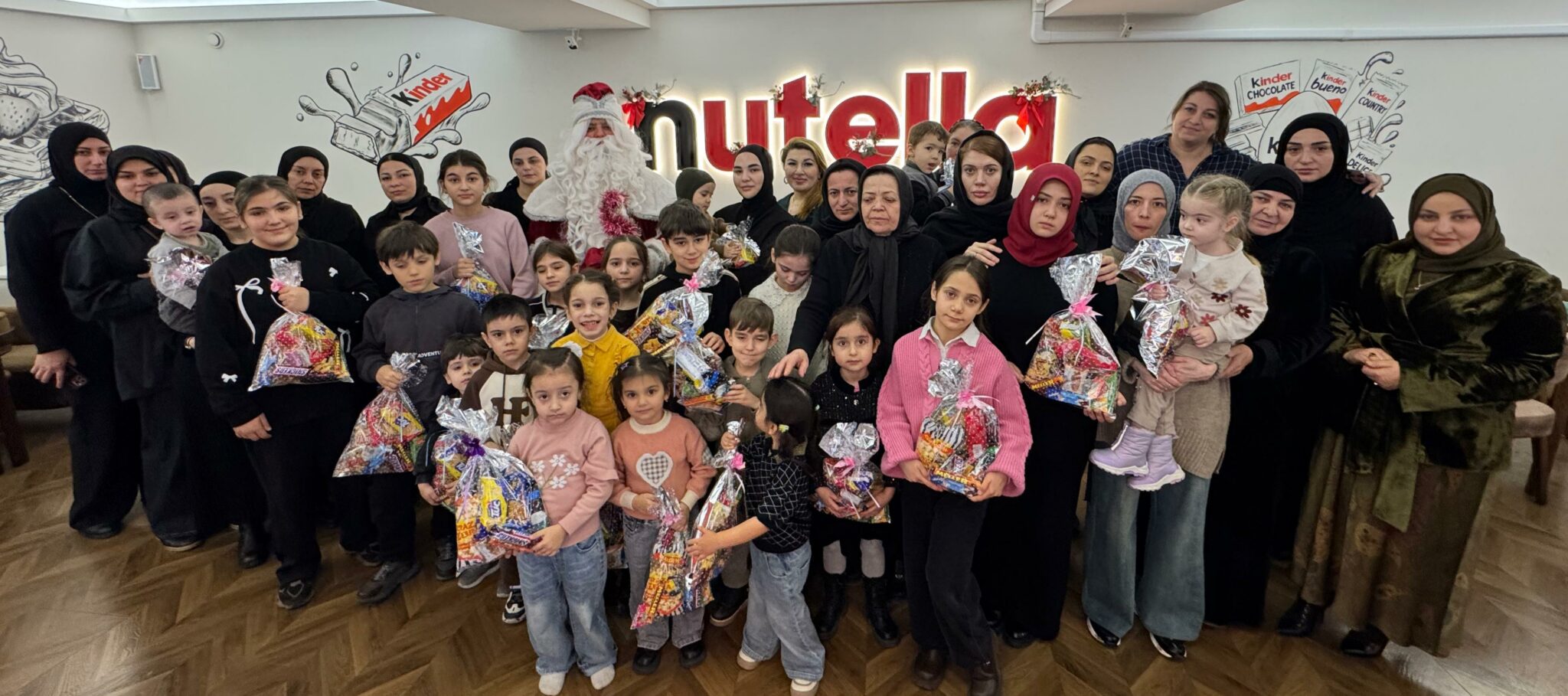 В Махачкале организовали новогодние праздники для семей защитников Отечества