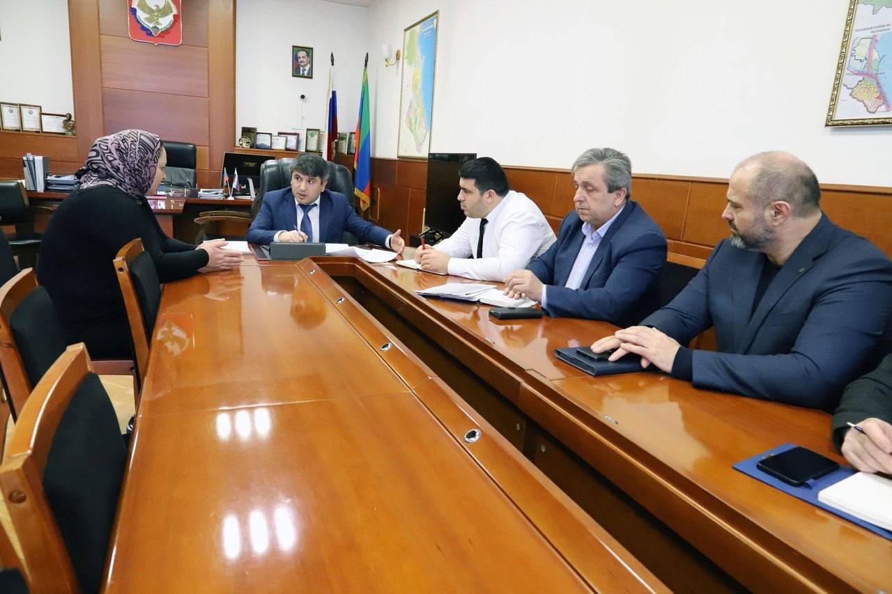 Магомед Курбанов провел первый в этом году прием граждан в Табасаранском районе