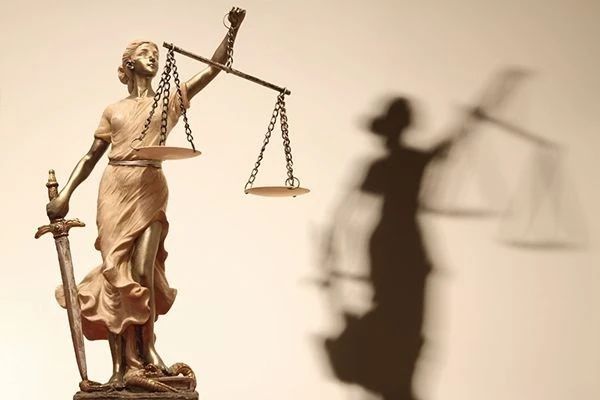 В Махачкале водителя осудили за пьяную езду и взятку инспектору ДПС