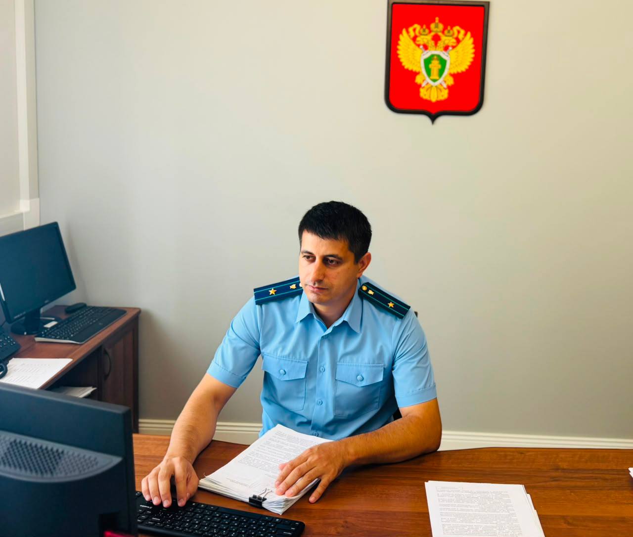 Прокуратура в Дагестане пресекла незаконное списание средств с зарплаты жителя